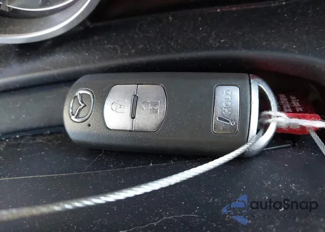 2016 Mazda Mazda3 S Grand Touring из США, поврежденный, VIN JM1BM1N39G1327460